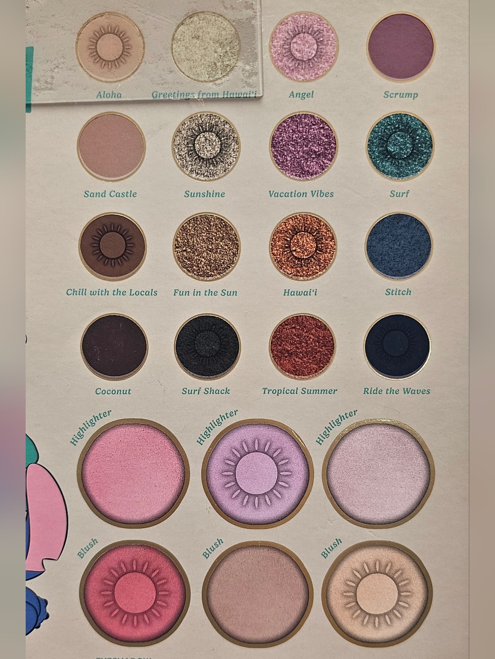 Large Stitch Face & Eyeshadow Palette - Picture 3 of 3